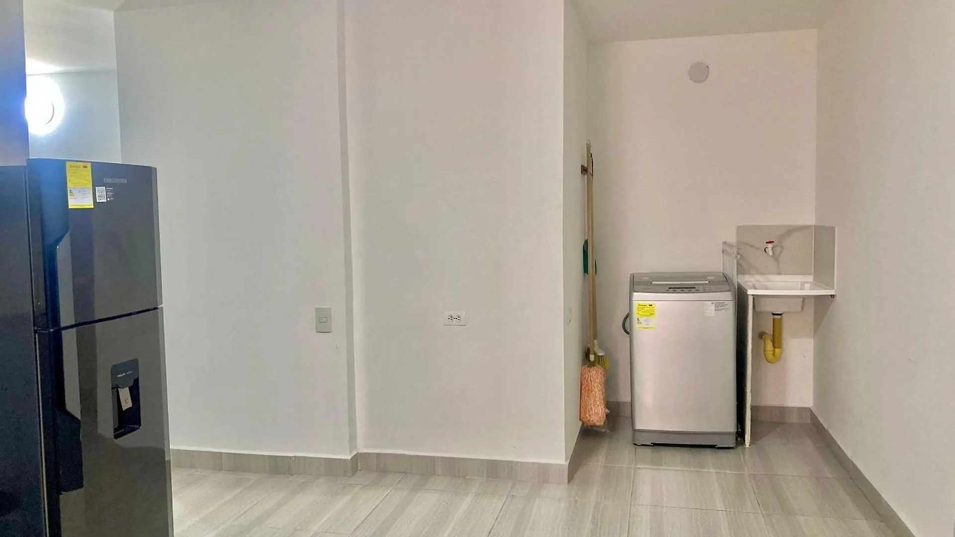 Apartahotel Poblado-Aguacatala Medellín Apartamento