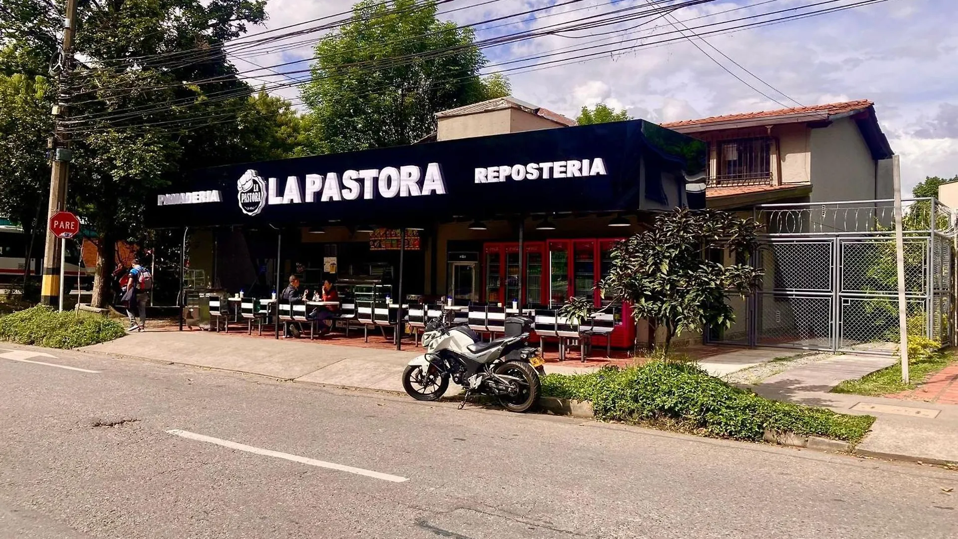 Apartahotel Poblado-Aguacatala Medellín 0*,  Colombia