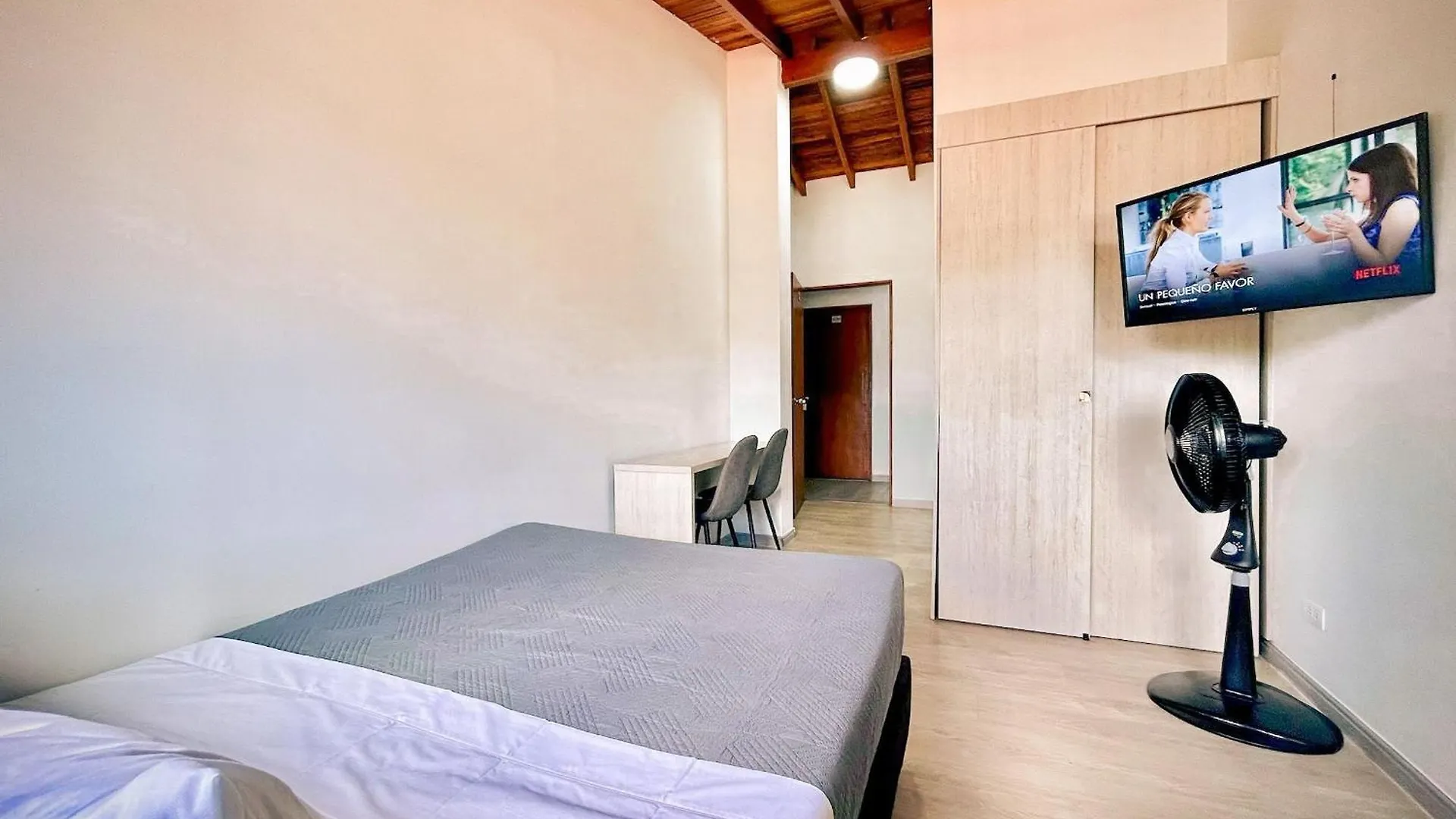 Apartahotel Poblado-Aguacatala Medellín 0*,  Colombia
