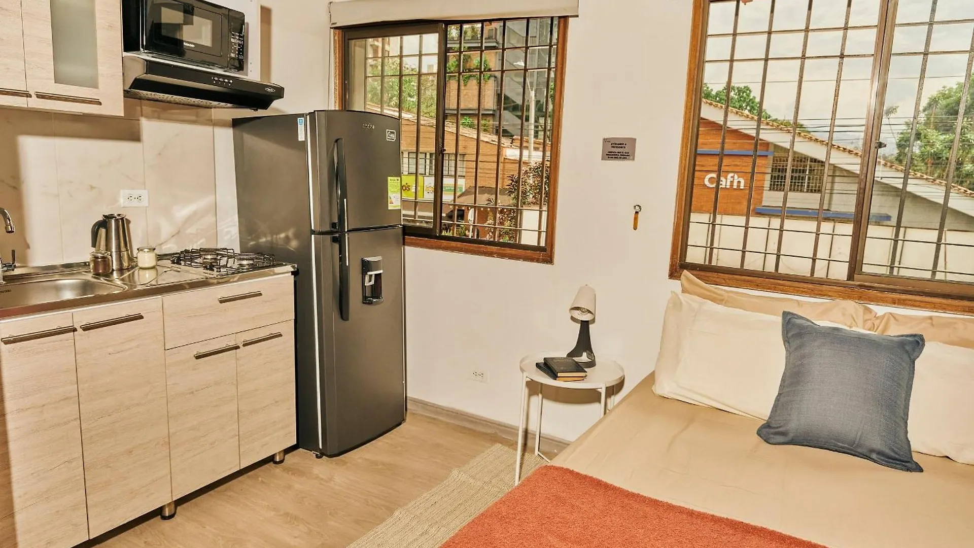 Apartahotel Poblado-Aguacatala Medellín 0*,